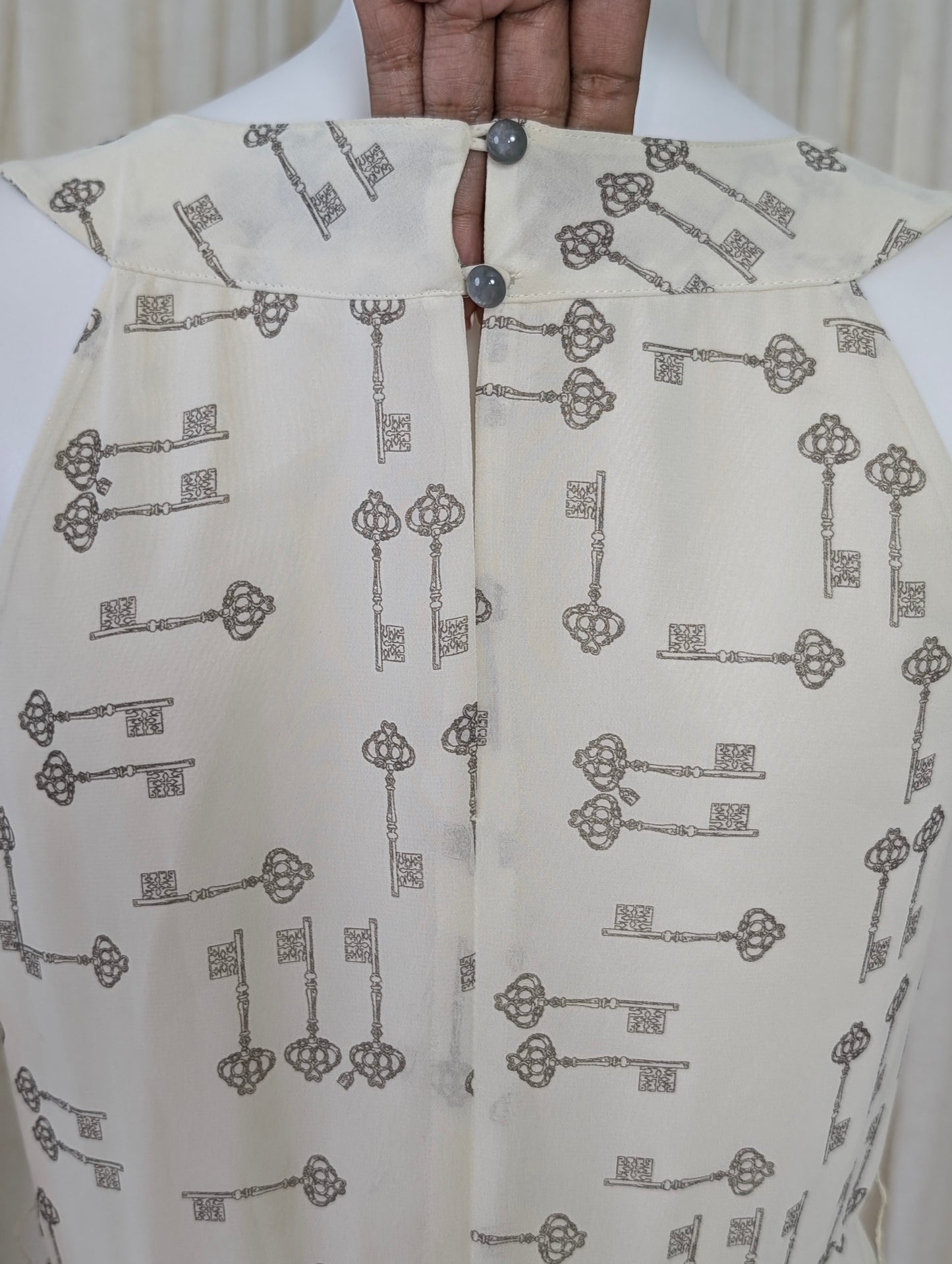 Ted Baker key motif print knee length chiffon dress size 2 (UK 10)