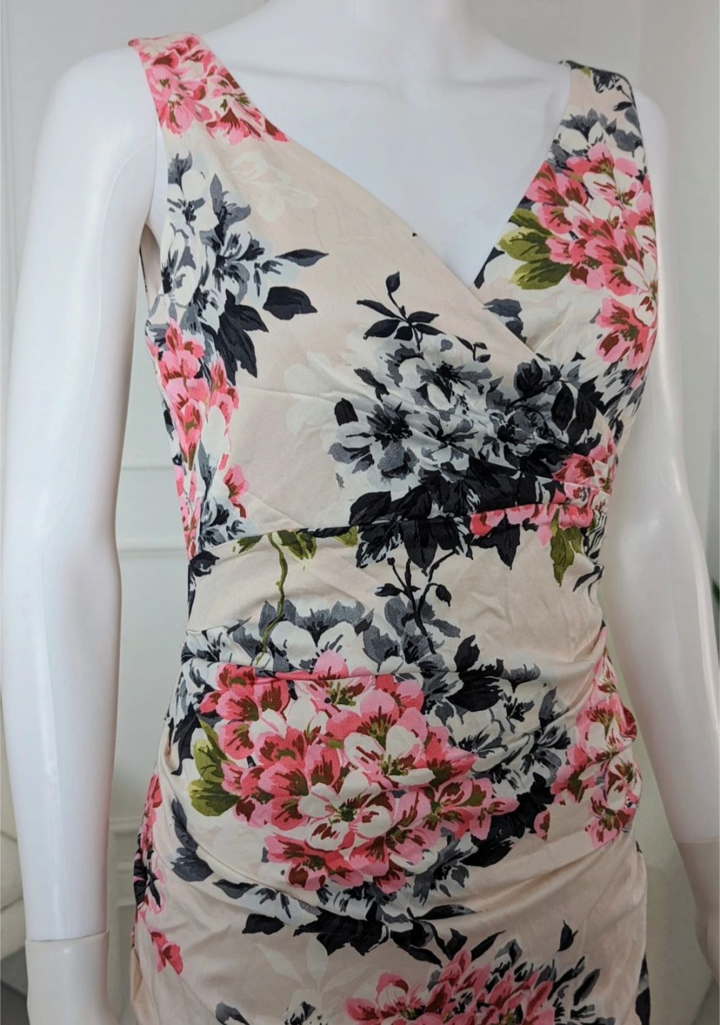 Phase Eight pink floral dress Size UK 10