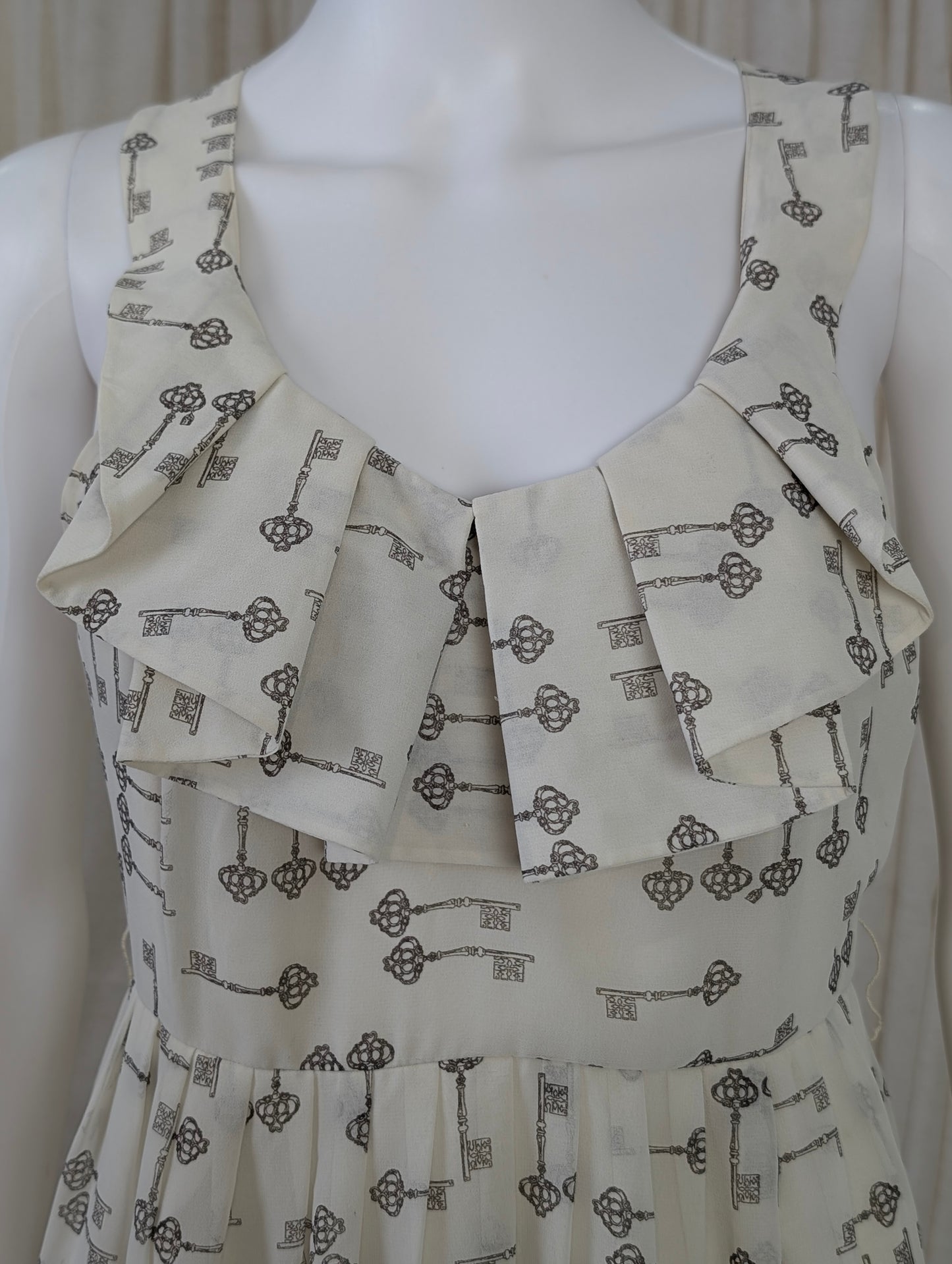 Ted Baker key motif print knee length chiffon dress size 2 (UK 10)