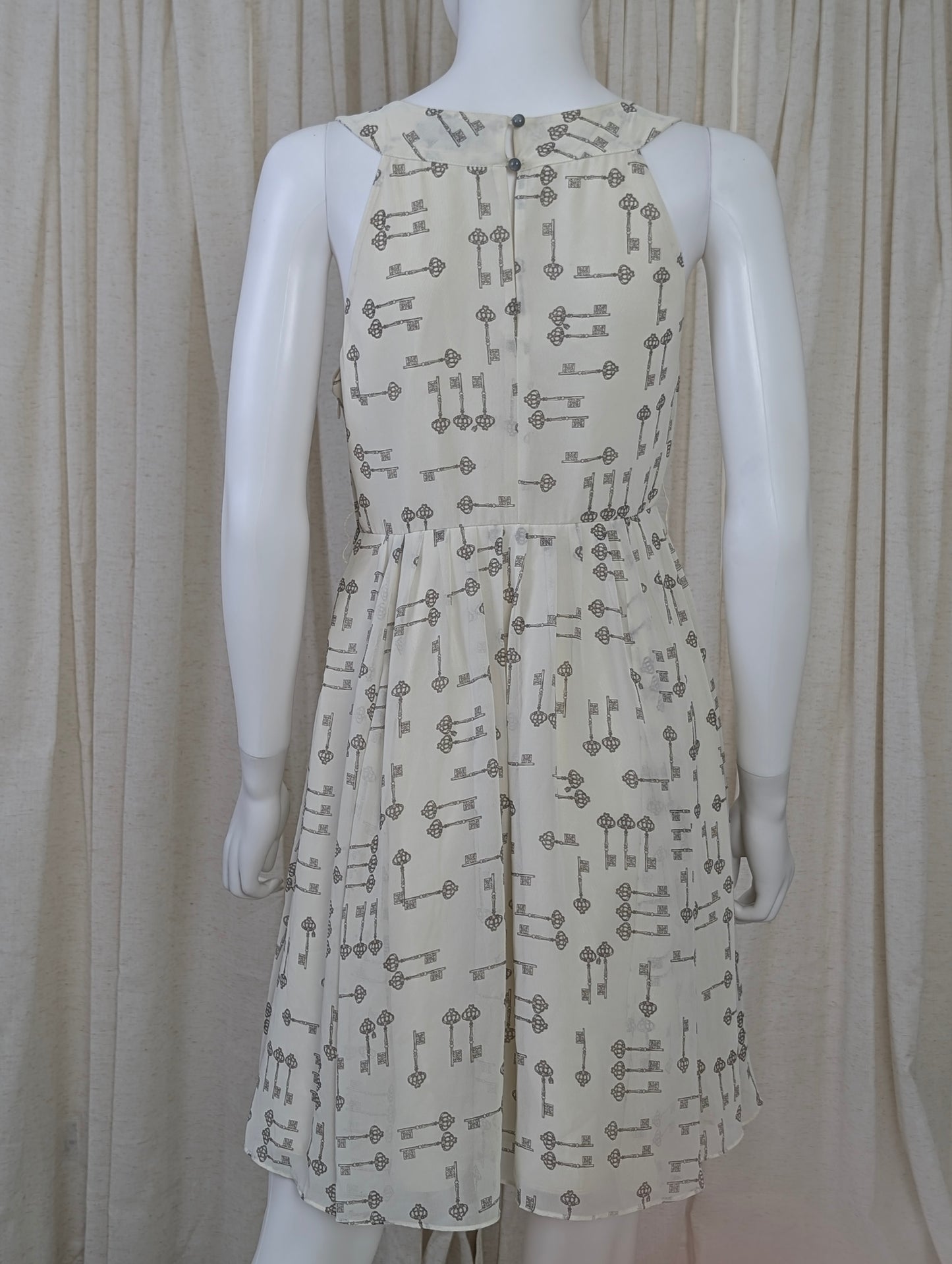 Ted Baker key motif print knee length chiffon dress size 2 (UK 10)