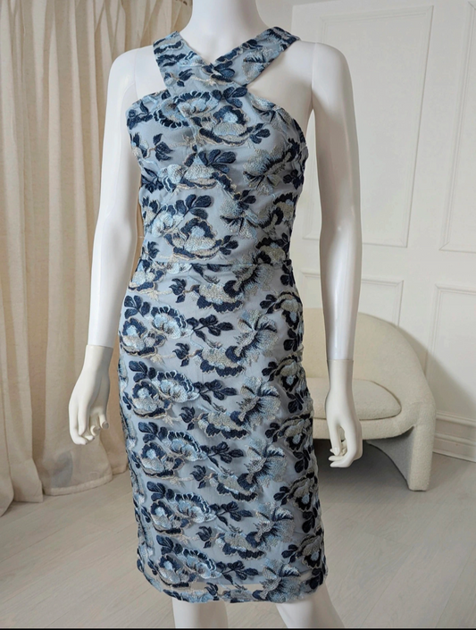 Dolly & Delicious All Over Embroidered Floral Lace Pencil Dress size UK 8